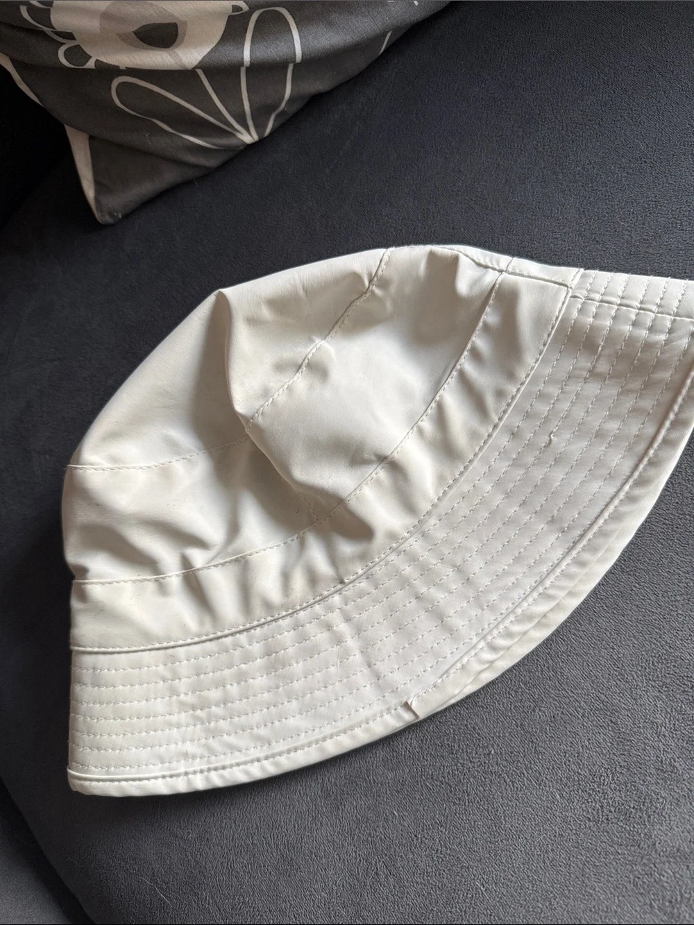 Rains Light Cream Bucket Hat with Logo Patch